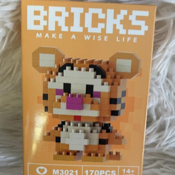 Winnie and Friends Bricks - Set of 4 - Picture 2 of 5